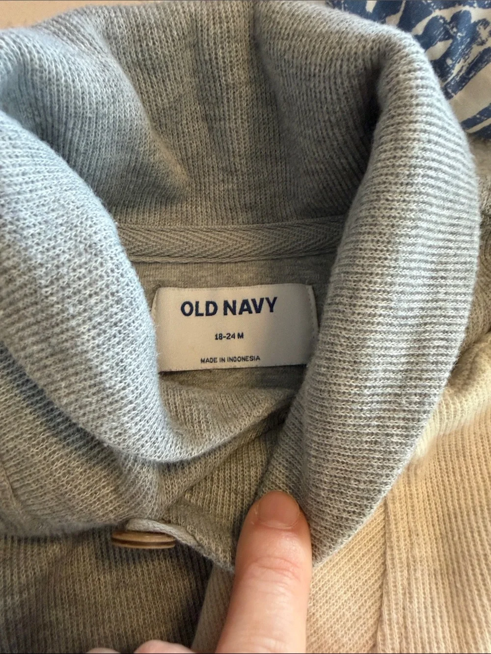 Old Navy Kids Quarter-Zip Pullover Sweaters in Cream and Gray